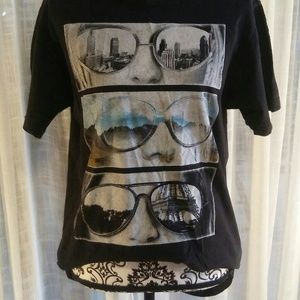 Graphic tee